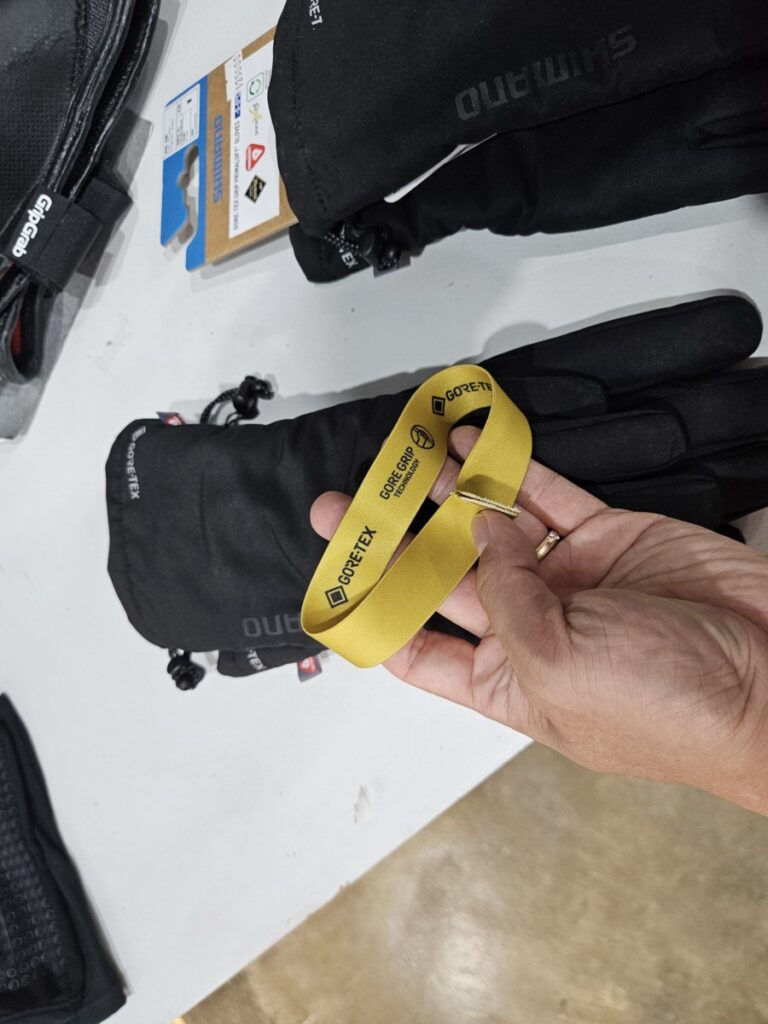 2025 겨울 시마노 고어텍스 자전거 장갑 소개